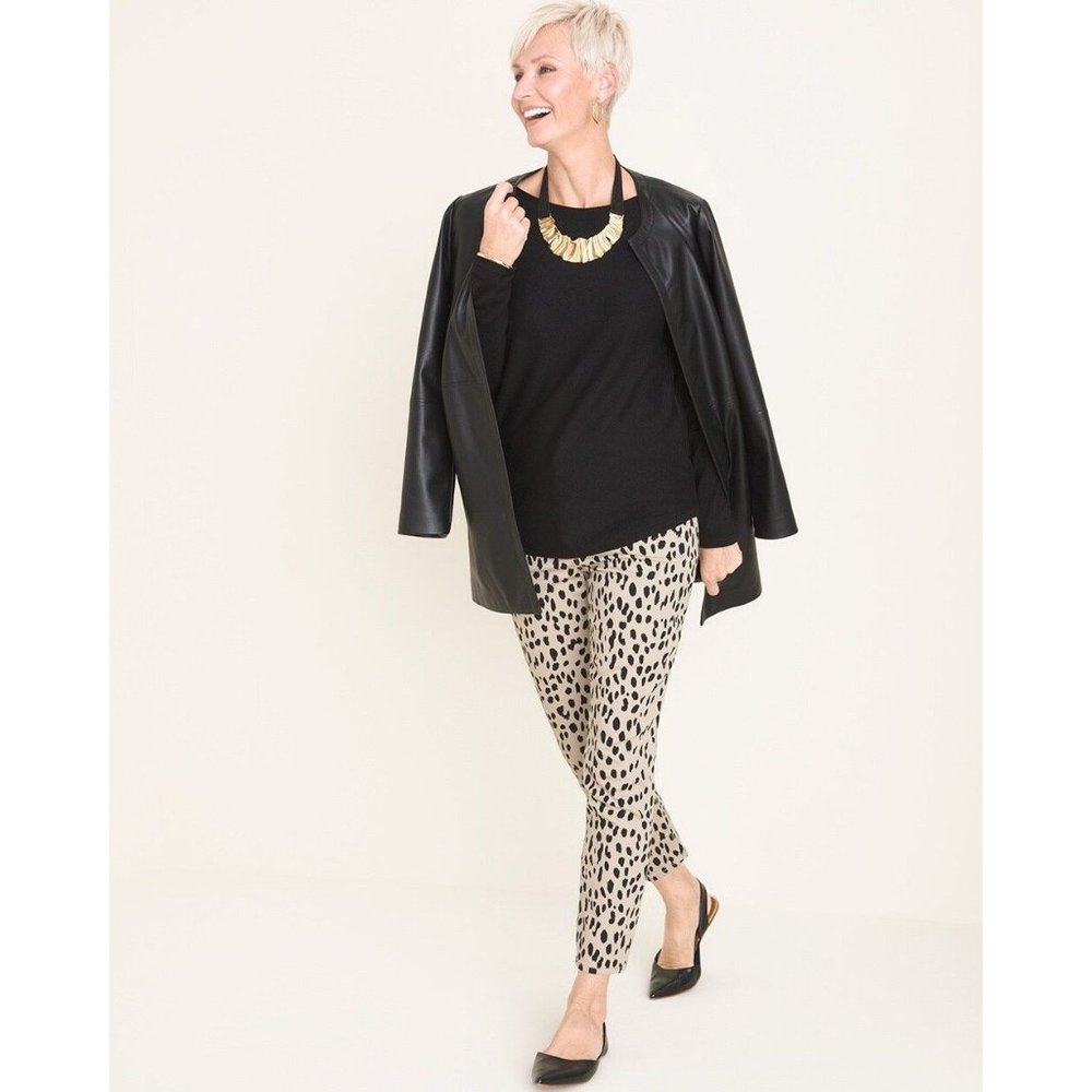Chico's So Slimming Cheetah-Print Girlfriend Ankle Jeans Size 12 (2) NEW